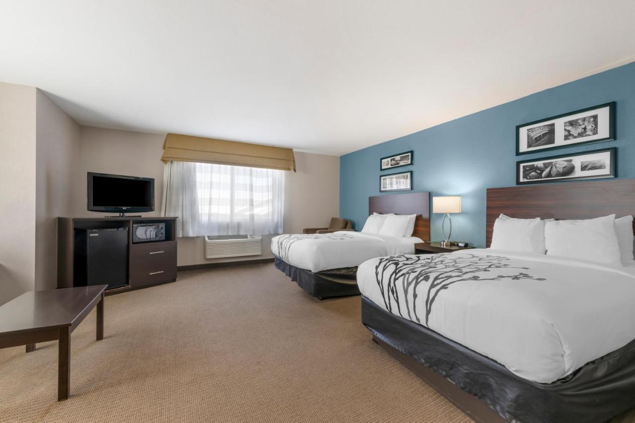 Sleep Inn & Suites Hays I-70 Bagian luar foto
