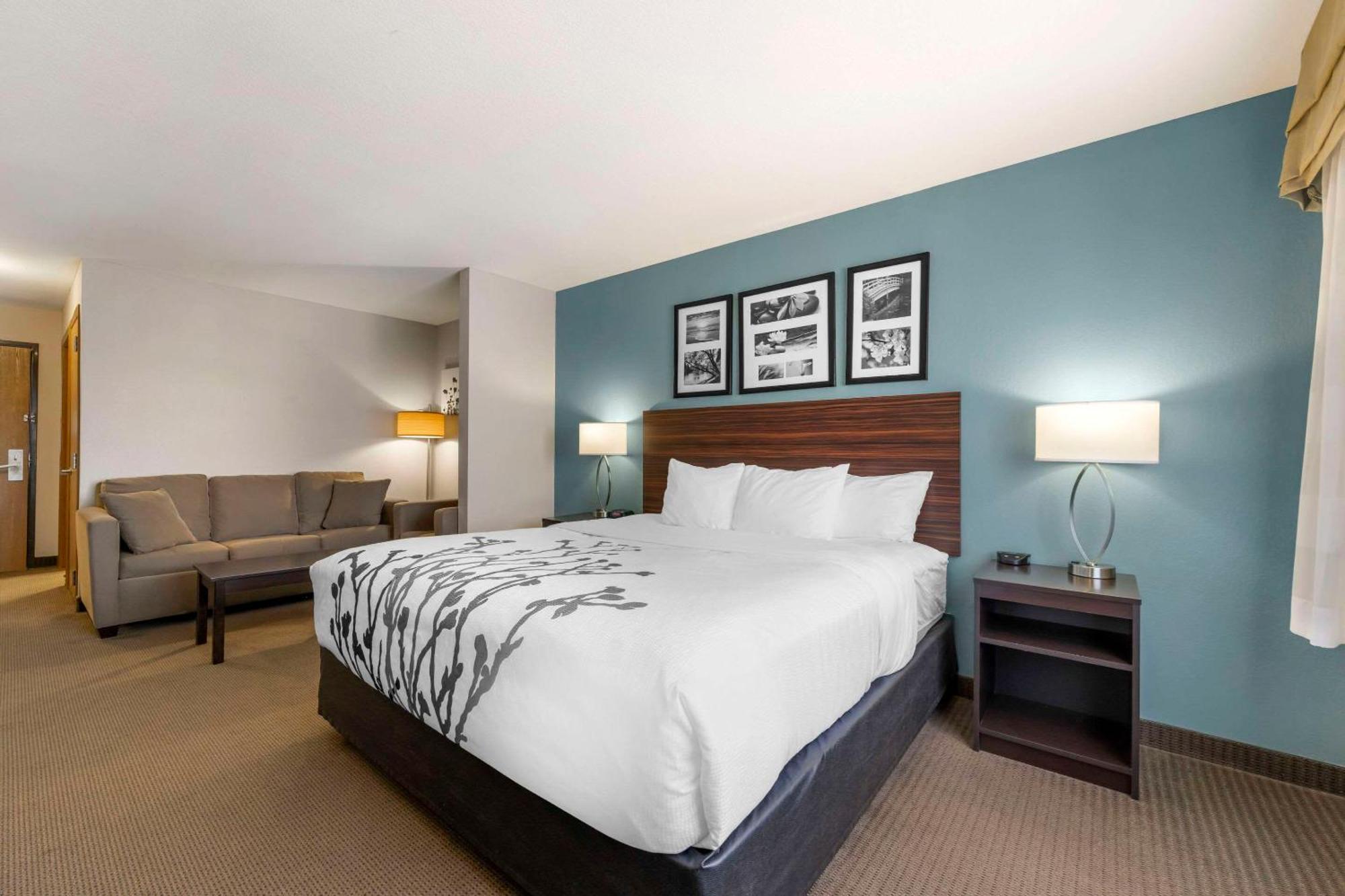 Sleep Inn & Suites Hays I-70 Bagian luar foto