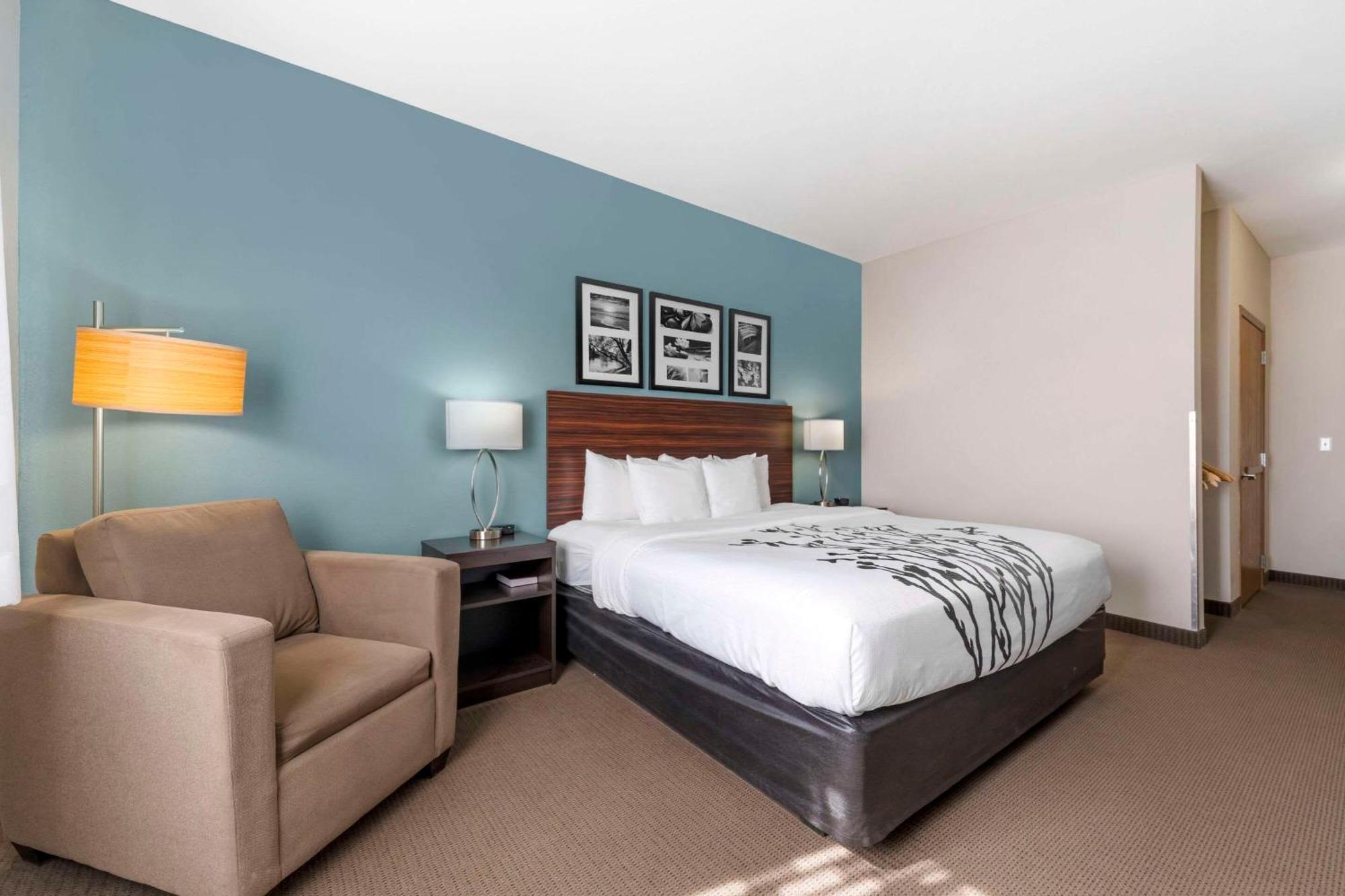 Sleep Inn & Suites Hays I-70 Bagian luar foto